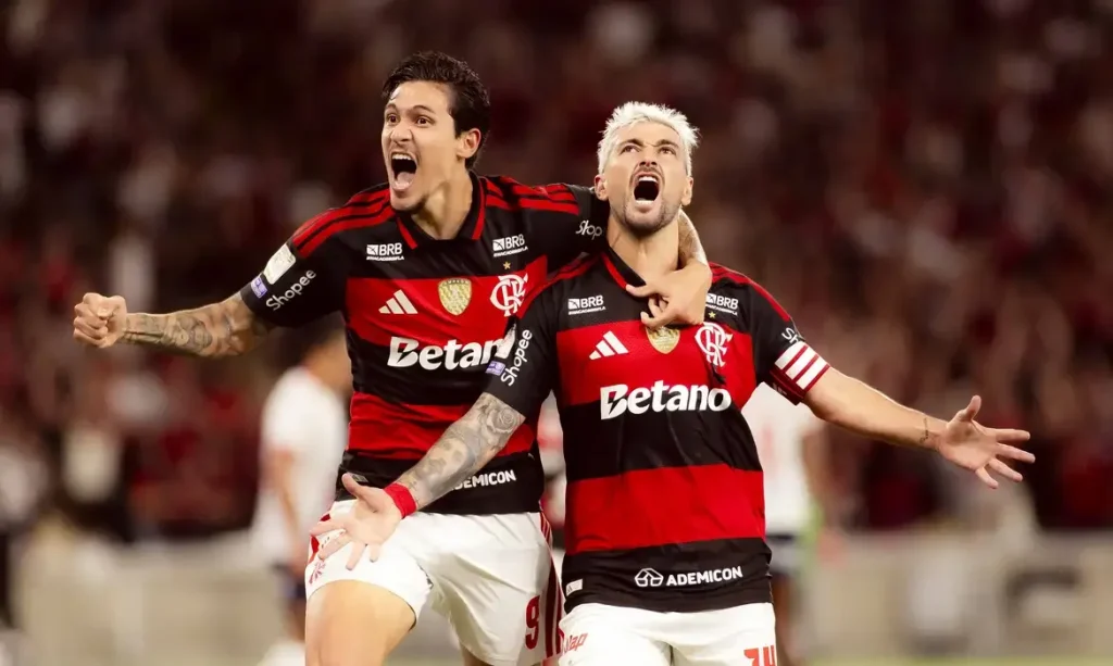 Flamengo vence Vitória na estreia da Copa do Brasil 2026 com gol de Pedro.